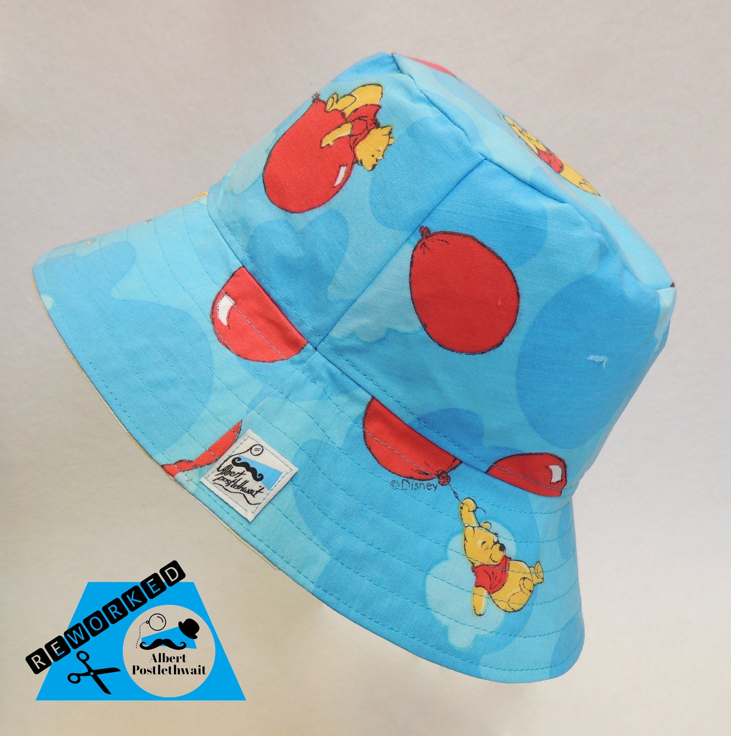 Winnie the pooh Bucket Hat Large