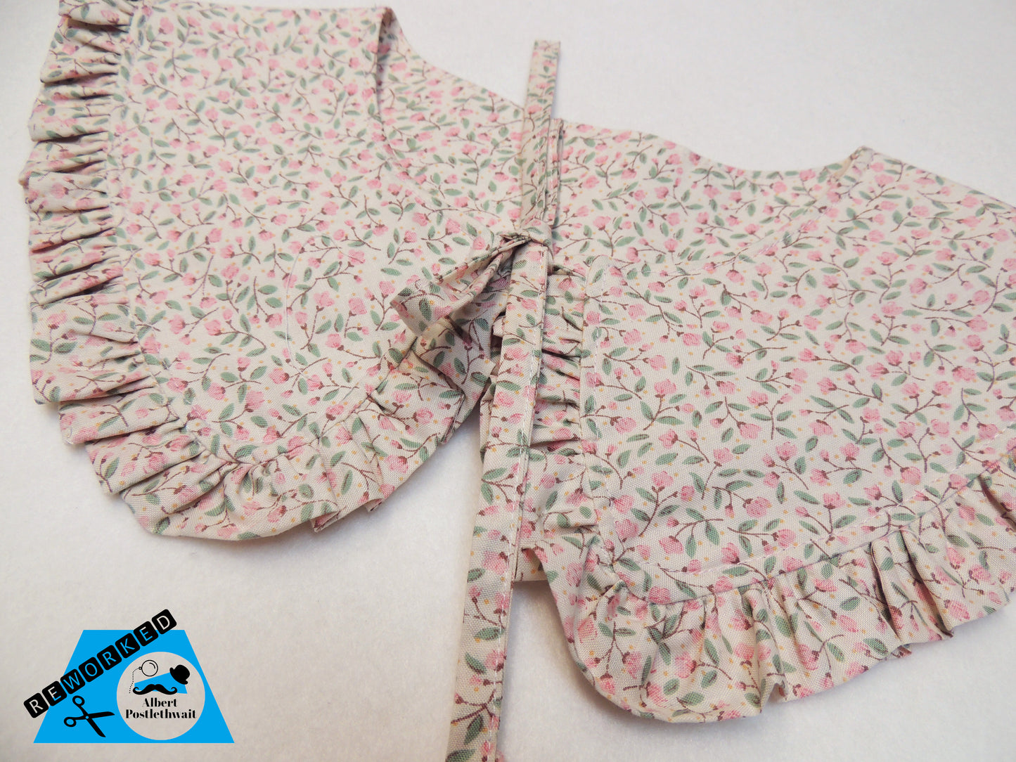 Pink Ditsy Flower Frill Collar