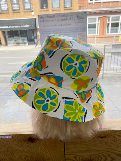 Colourful Reversible Bucket Hat Medium